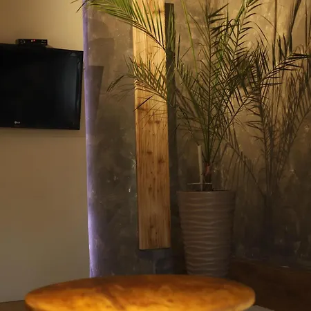 Mishelter Villa *
