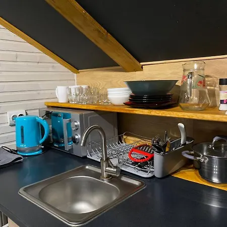Mishelter * Migovo