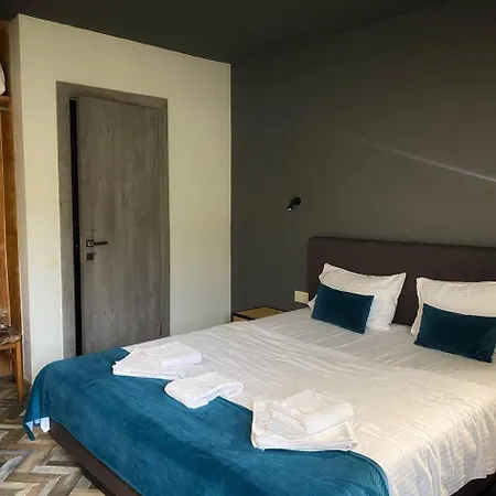 Mishelter Alpstuga Migovo