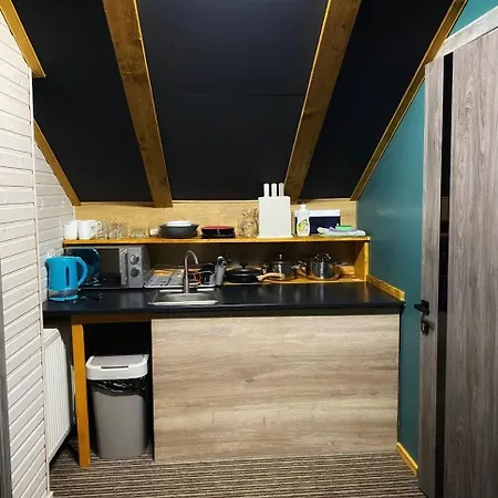 Mishelter
