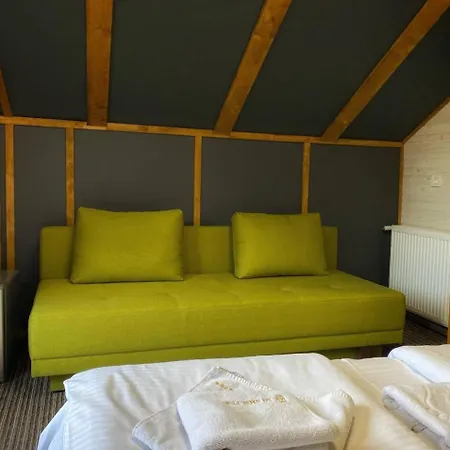 Domek alpejski Mishelter Migowo